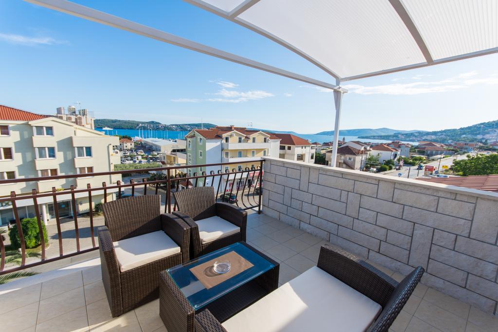 Apartments Barba Trogir Kültér fotó