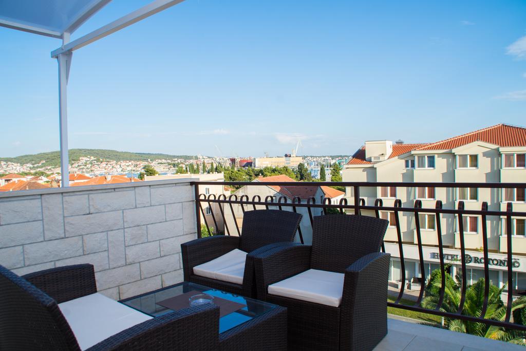 Apartments Barba Trogir Kültér fotó