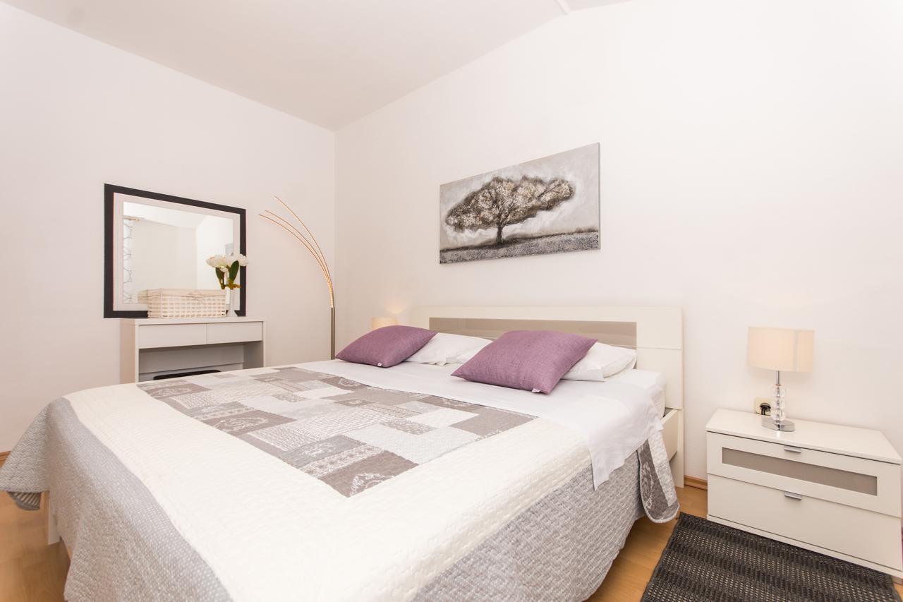 Apartments Barba Trogir Kültér fotó